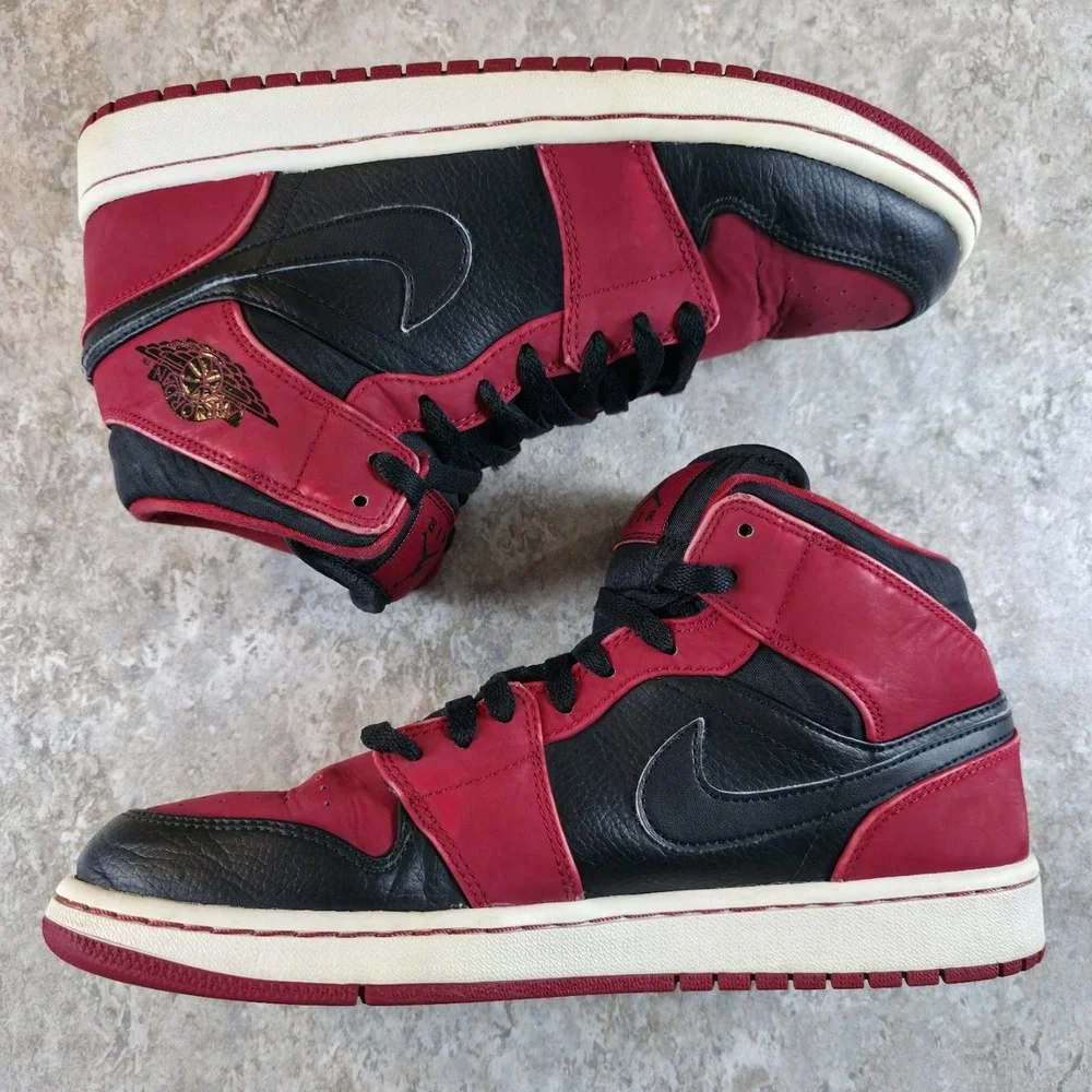Jordan product pair
